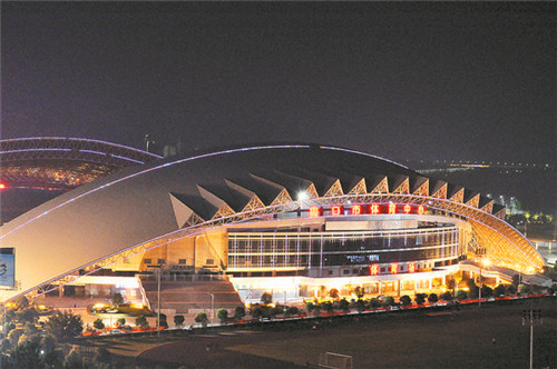 東新區(qū)夜色璀璨，如詩(shī)如畫